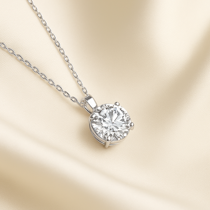 Bijou Histoire d’Argent en argent 925, collier pendentif rond lumineux avec zircon taillé à la main, style romantique.