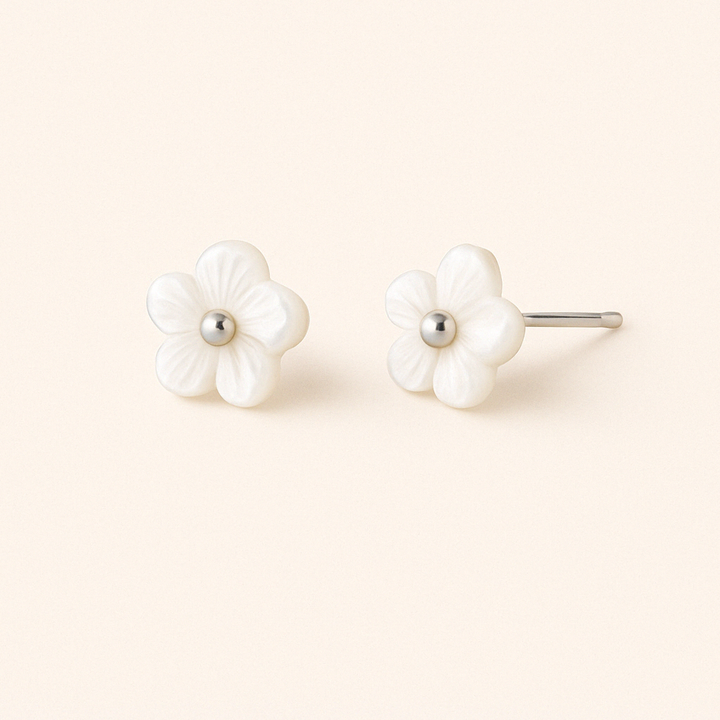 Boucles d’oreilles florales en résine nacrée et Argent blanc 925 Sterling – vue latérale